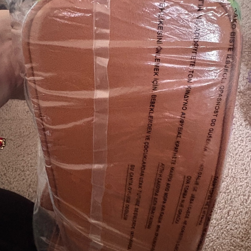 Loungefly bugs life Backpack - Picture 5 of 5